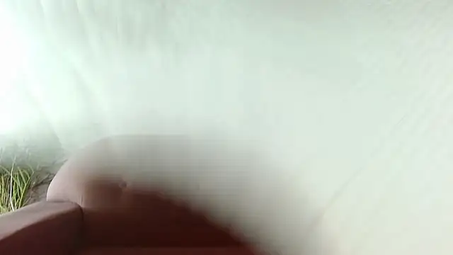 Snapshot of Robyn_Miller chatting on 7, 10, 2025 Robyn Miller online show from 7, 10, 2025