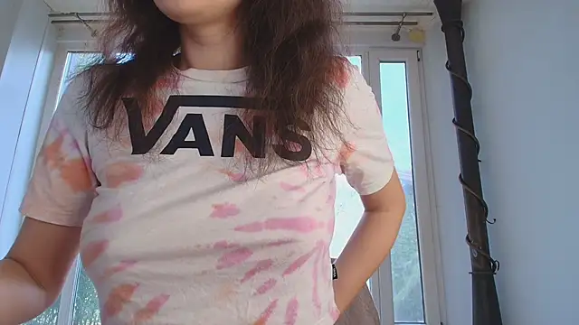 Anna Lewis online show from 26, 3, 2026