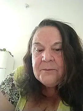 Yaya Mineira online show from 22, 9, 2025