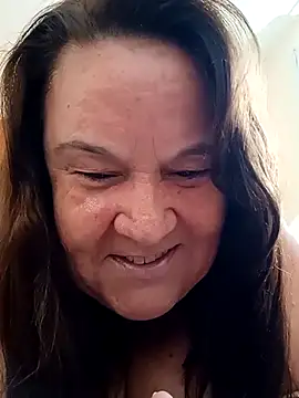 Yaya Mineira online show from 1, 3, 2025