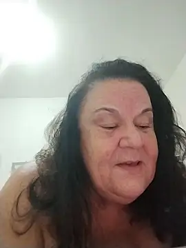 Yaya Mineira online show from 18, 3, 2026