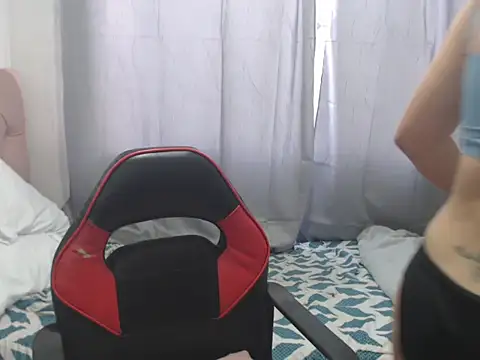 annie 21  online show from 7, 11, 2025