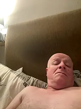 Snapshot of locallad88 chatting on 6, 11, 2025 locallad88 online show from 6, 11, 2025