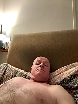 Snapshot of locallad88 chatting on 4, 10, 2025 locallad88 online show from 4, 10, 2025