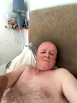 Snapshot of locallad88 chatting on 11, 9, 2025 locallad88 online show from 11, 9, 2025