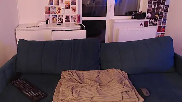 ursula davis online show from 22, 2, 2025