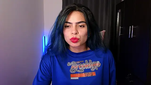 Snapshot of sexyladyy_ chatting on 12, 9, 2025 sexyladyy online show from 12, 9, 2025