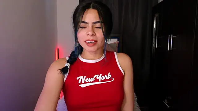 Snapshot of sexyladyy_ chatting on 25, 9, 2025 sexyladyy online show from 25, 9, 2025