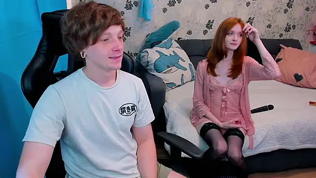 Snapshot of lakmsrrrmrrr chatting on 19, 10, 2025 lakmsrrrmrrr online show from 19, 10, 2025