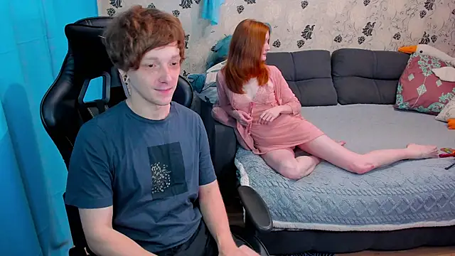 Snapshot of lakmsrrrmrrr chatting on 18, 9, 2025 lakmsrrrmrrr online show from 18, 9, 2025