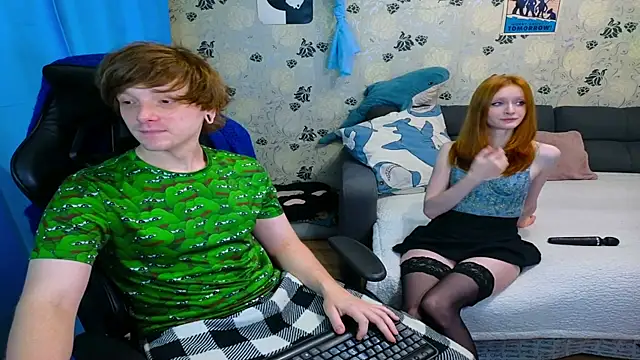 Snapshot of lakmsrrrmrrr chatting on 2, 11, 2025 lakmsrrrmrrr online show from 2, 11, 2025