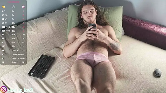 Louis Karlos online show from 9, 10, 2025