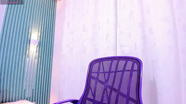  Valeria Brown online show from 18, 12, 2025