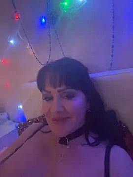 Lolaley2 online show from 27, 1, 2025