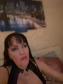 Lolaley2 online show from 13, 2, 2025