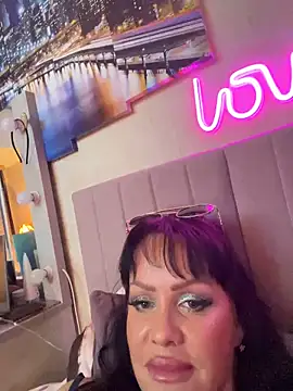 Lolaley2 online show from 24, 11, 2025