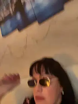 Lolaley2 online show from 22, 3, 2025