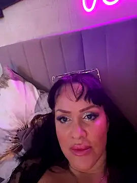 Lolaley2 online show from 16, 10, 2025