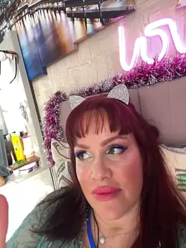 Lolaley2 online show from 4, 4, 2026