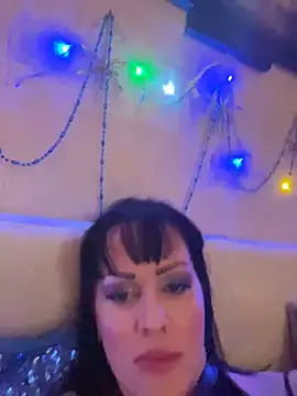 Lolaley2 online show from 3, 2, 2025