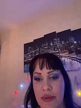 Lolaley2 online show from 11, 2, 2025