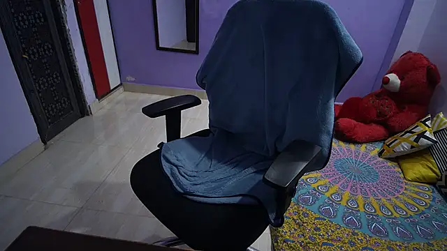 BabyNaina online show from 31, 10, 2025