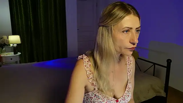 ZoeGrant online show from 17, 5, 2026