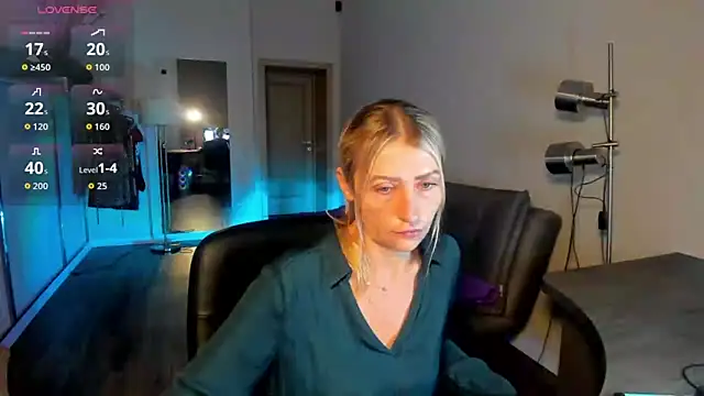 ZoeGrant online show from 17, 2, 2026