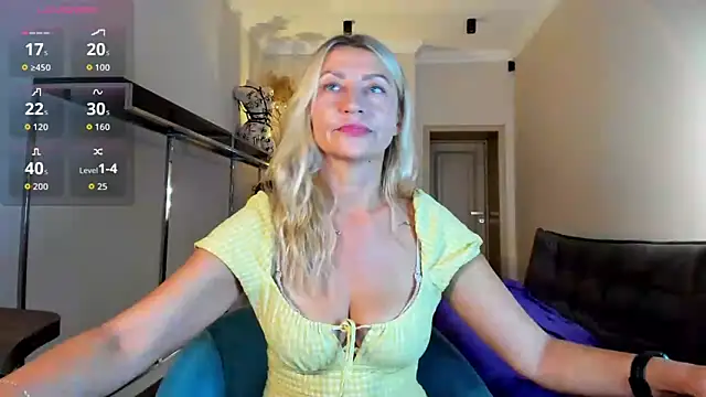 ZoeGrant online show from 10, 9, 2025