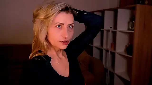 ZoeGrant online show from 10, 3, 2026