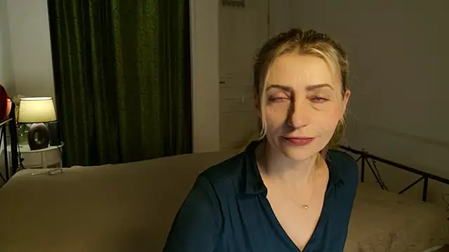 ZoeGrant online show from 28, 2, 2026