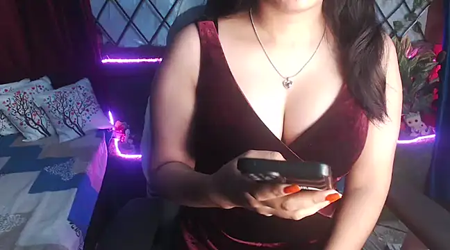 Beyond Cuteness  online show from 16, 12, 2024