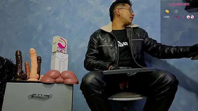 TomLover 12 online show from 16, 1, 2026