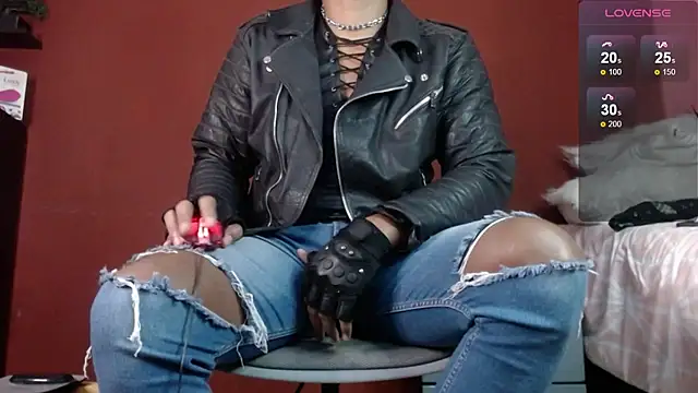 TomLover 12 online show from 18, 3, 2025