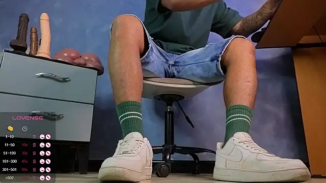 TomLover 12 online show from 12, 3, 2026