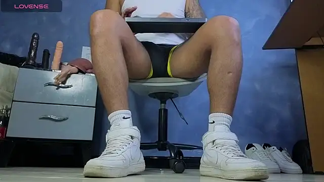 TomLover 12 online show from 7, 2, 2026