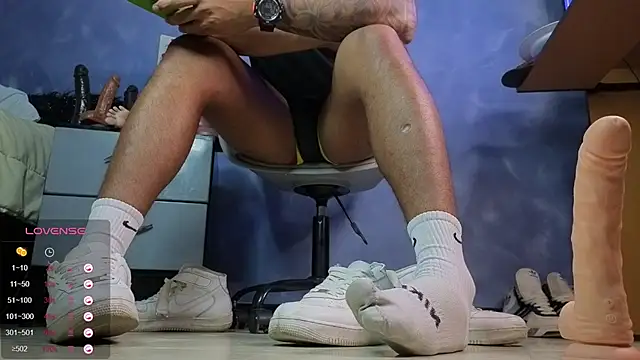 TomLover 12 online show from 27, 2, 2026