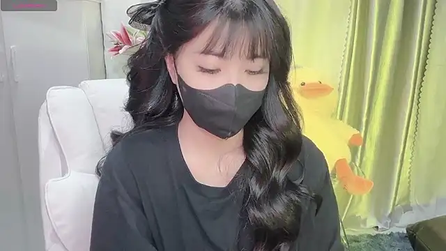 Snapshot of Mya_Lee chatting on 16, 2, 2025 Mya Lee online show from 16, 2, 2025