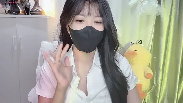 Snapshot of Mya_Lee chatting on 23, 2, 2025 Mya Lee online show from 23, 2, 2025