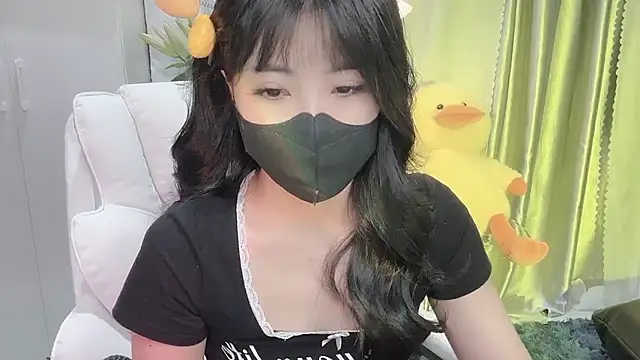 Snapshot of Mya_Lee chatting on 14, 2, 2025 Mya Lee online show from 14, 2, 2025