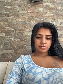 AnnRosse18 online show from 8, 1, 2026