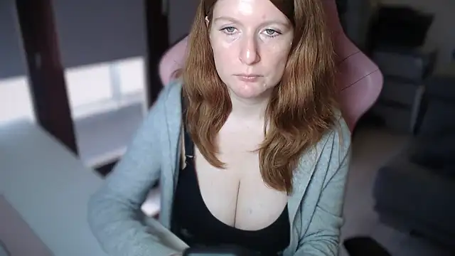 Snapshot of Exotic-Desire chatting on 18, 11, 2025 Exotic-Desire online show from 18, 11, 2025