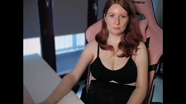 Exotic-Desire online show from 4, 12, 2025