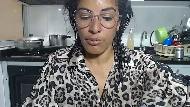 kateleyagrey online show from 25, 5, 2026