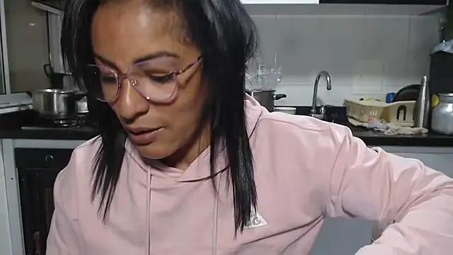 kateleyagrey online show from 7, 3, 2026