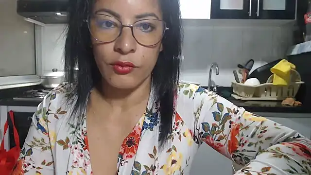 kateleyagrey online show from 14, 9, 2025