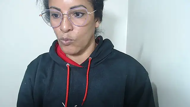 Snapshot of kateleyagrey chatting on 12, 7, 2026 kateleyagrey online show from 12, 7, 2026