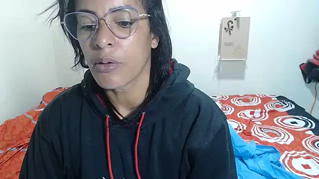 kateleyagrey online show from 10, 5, 2026