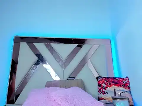 gaby latin22 online show from 6, 12, 2024