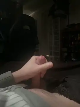 whitestroker online show from 4, 12, 2025